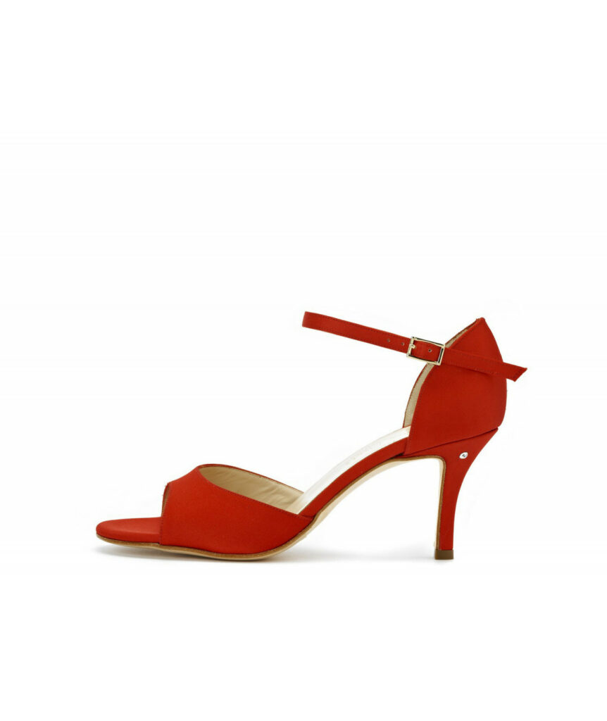 Madame Pivot - Sophie - red satin - deTangosetrata